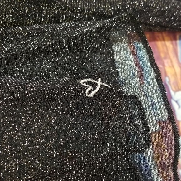 Victoria's Secret Sheer Top - Picture 7 of 7